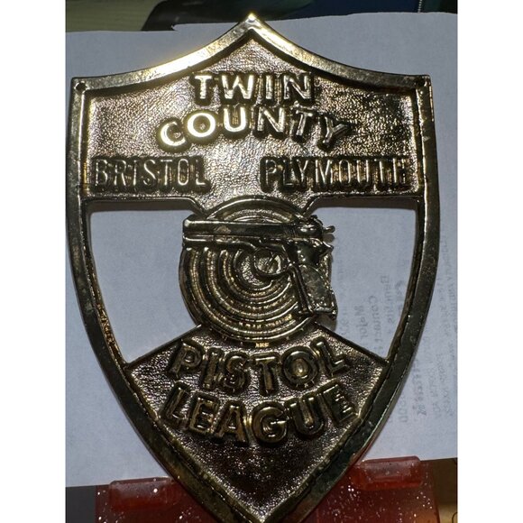 Badge / Trophy Twin County Bristol Plymouth Pistol League Metal Gold in color - Picture 2 of 9